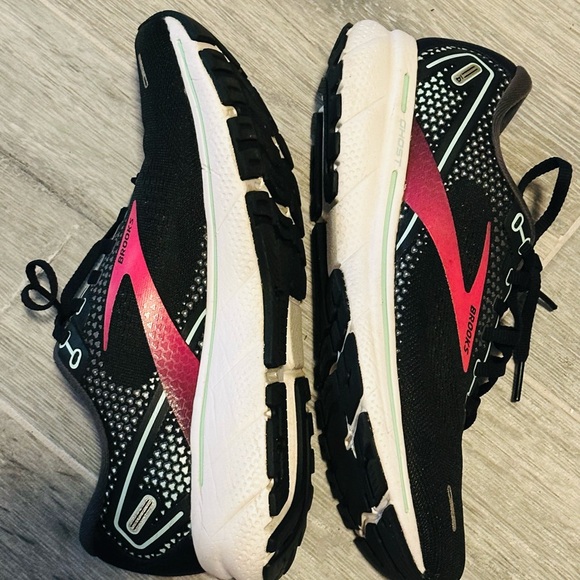 Brooks Women's Ghost 14 Running Shoes Black - Picture 4 of 9